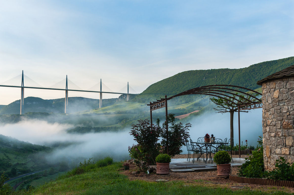 Viaduto de Millau, Creissels - França